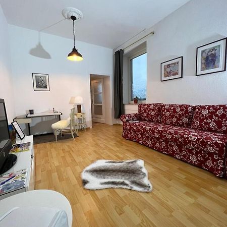Casa Estrella Apartment Duisburg Exterior photo