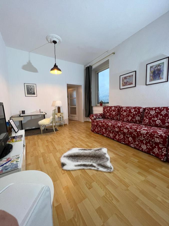 Casa Estrella Apartment Duisburg Exterior photo